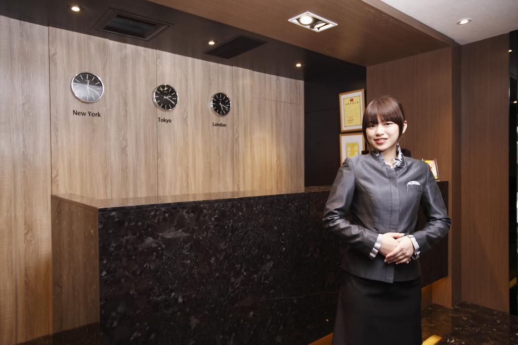 Grace Hotel Taipei Bagian luar foto