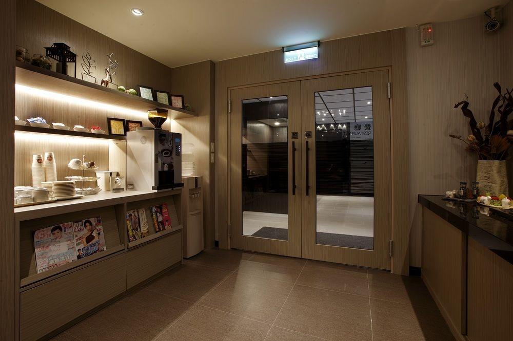 Grace Hotel Taipei Bagian luar foto