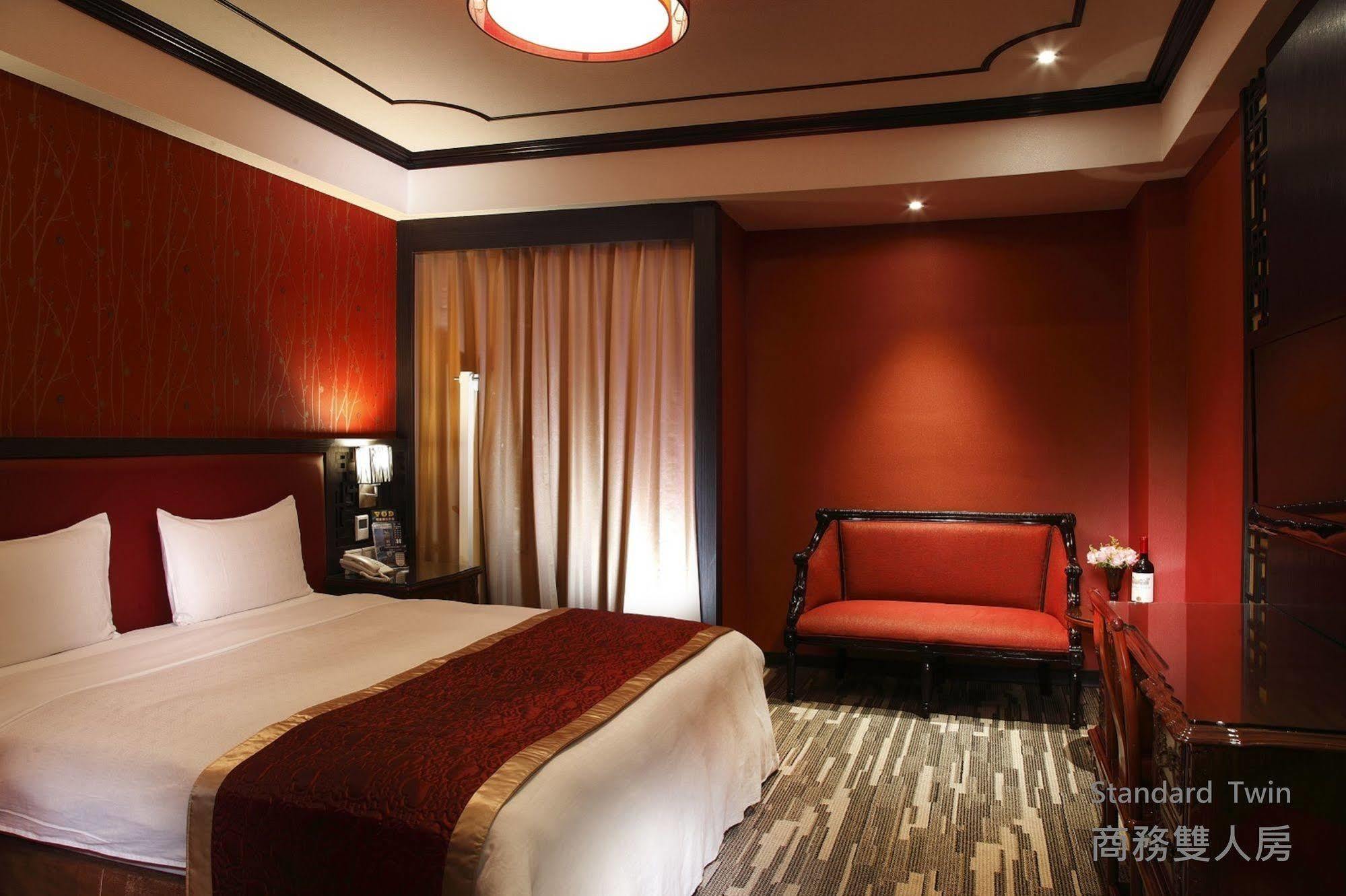 Grace Hotel Taipei Bagian luar foto